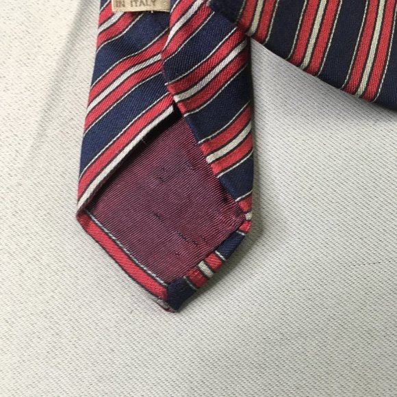 Vintage Valentino Cravatte Mens Tie Necktie Red Black Stripe Classic Pointed - Picture 3 of 7
